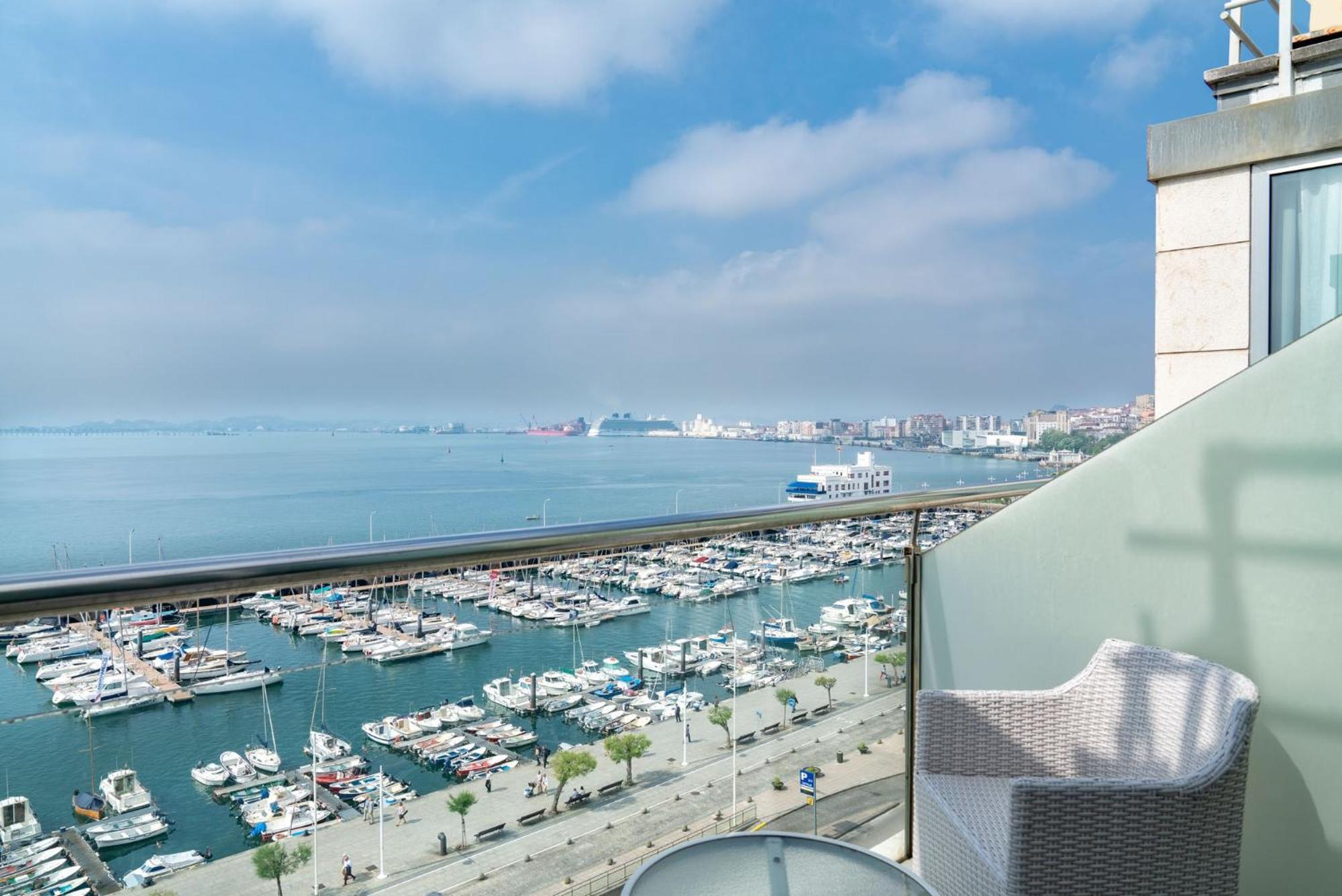 Vincci Puertochico Hotel Santander Exterior photo